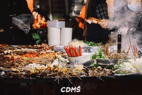 张家场烧烤爆料视频,独家爆料视频揭秘美食背后的故事  第2张